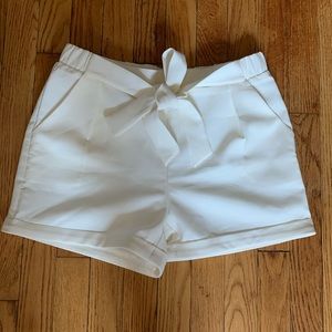 White Paperbag Waist shorts
